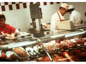 Service Center, Discount Food Chain