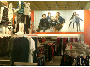 Trendy Fashion Brand. "Shop-ln-Shop" for Superstores 